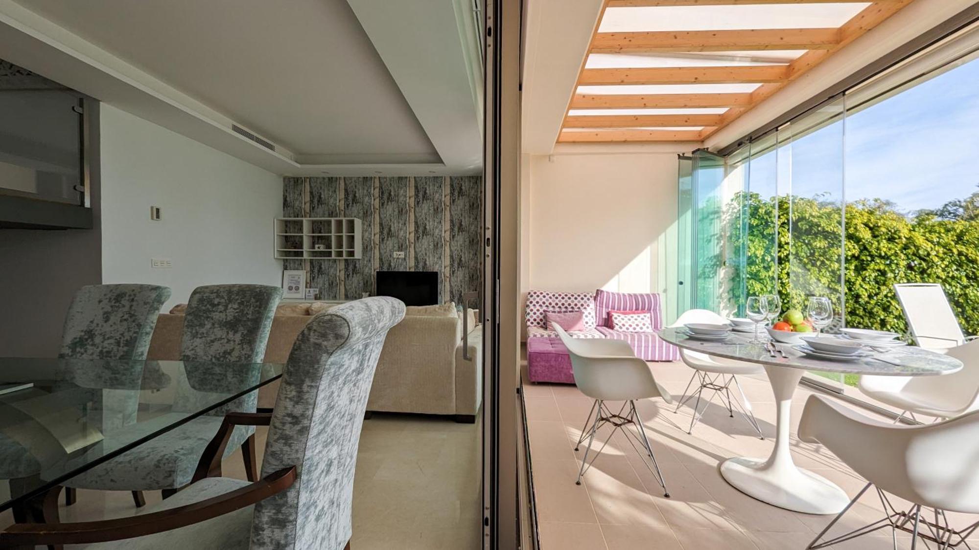 Paradise Beachfront Luxury Villa Вильяхойоса Экстерьер фото